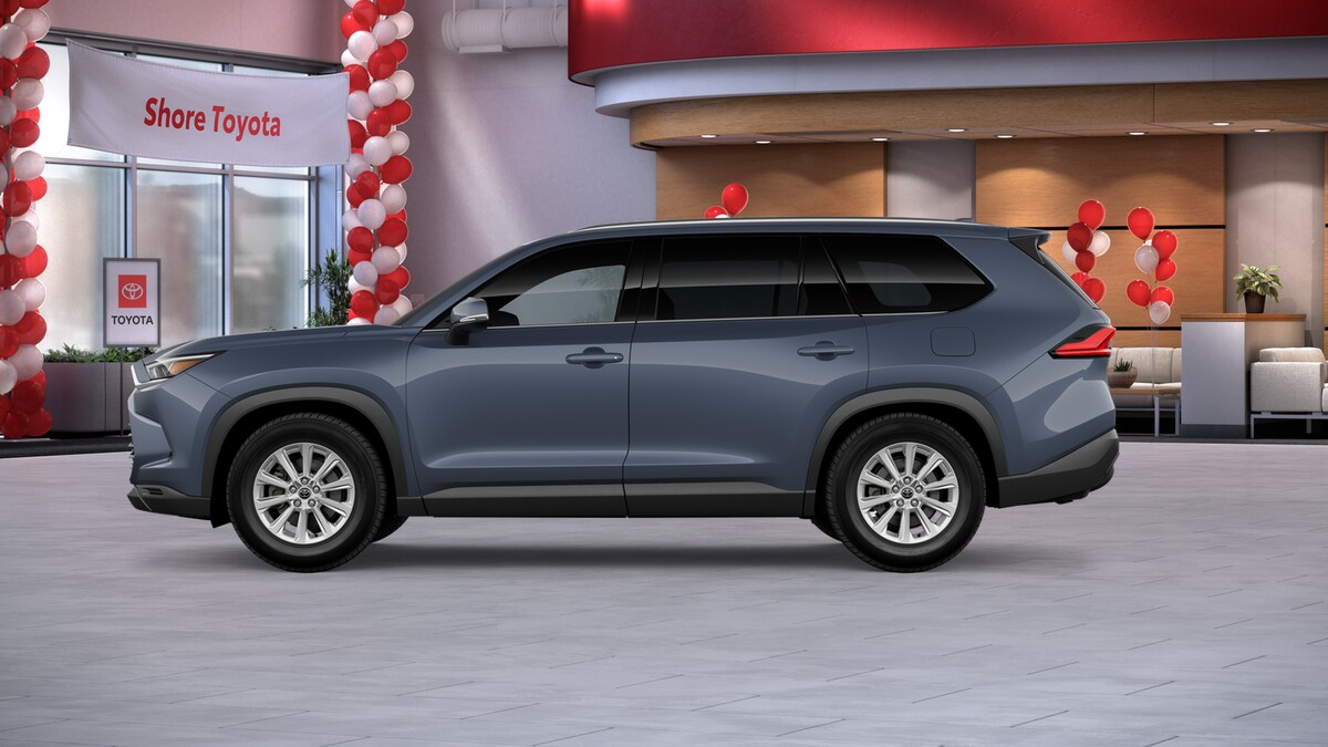 2026 Toyota Grand Highlander XLE AWD photo 2
