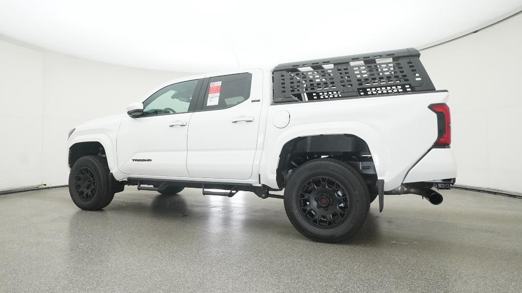 2025 Toyota Tacoma SR5 - Photo 31