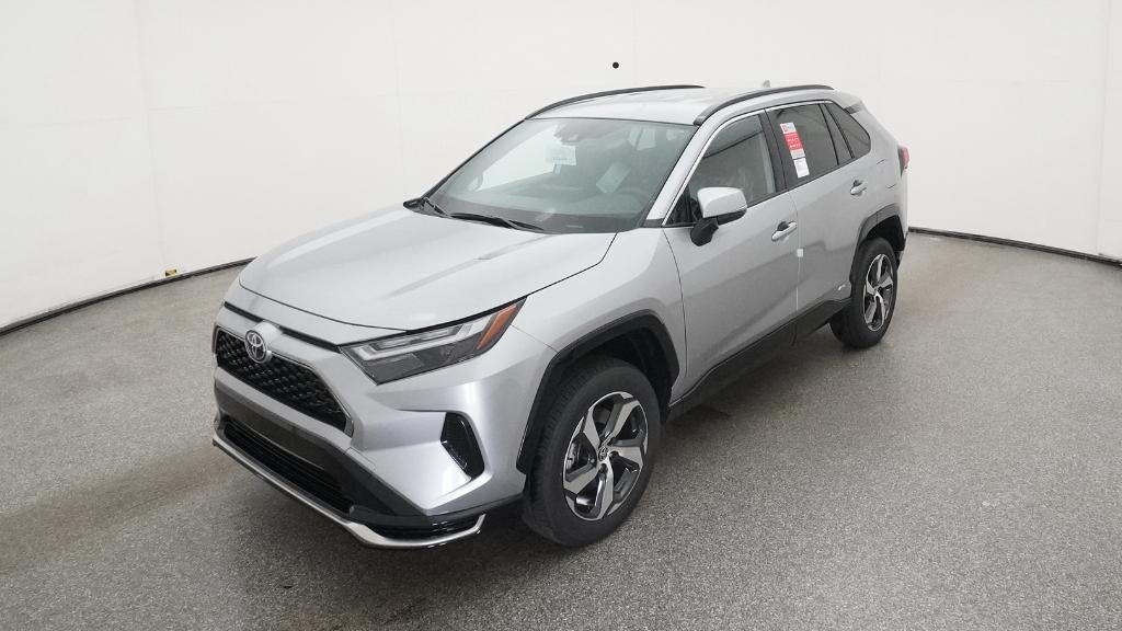 2025 Toyota RAV4 SE's photo