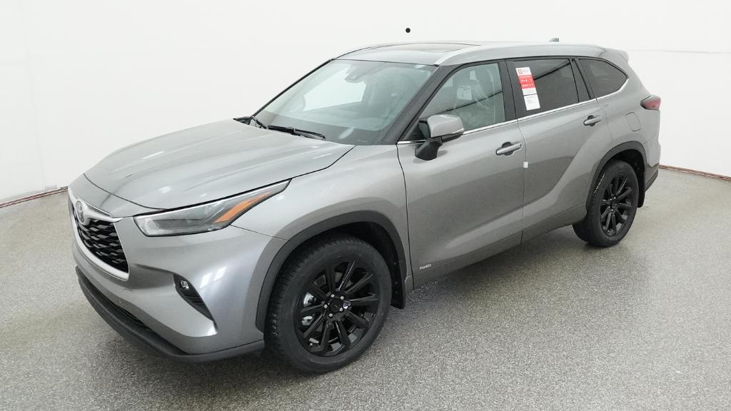 2026 Toyota Highlander Hybrid XLE AWD's photo