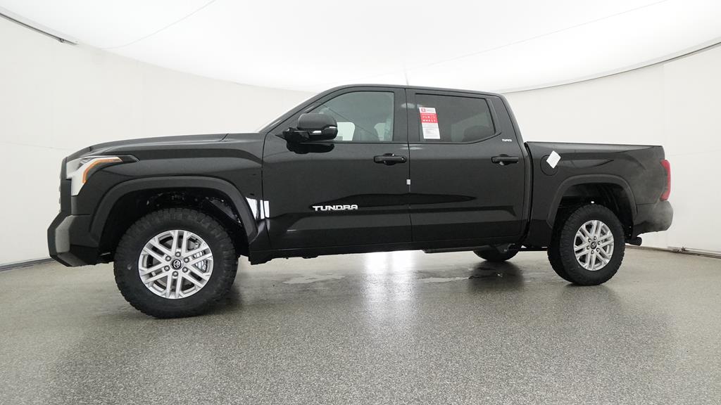 2025 Toyota Tundra SR5 - Photo 35