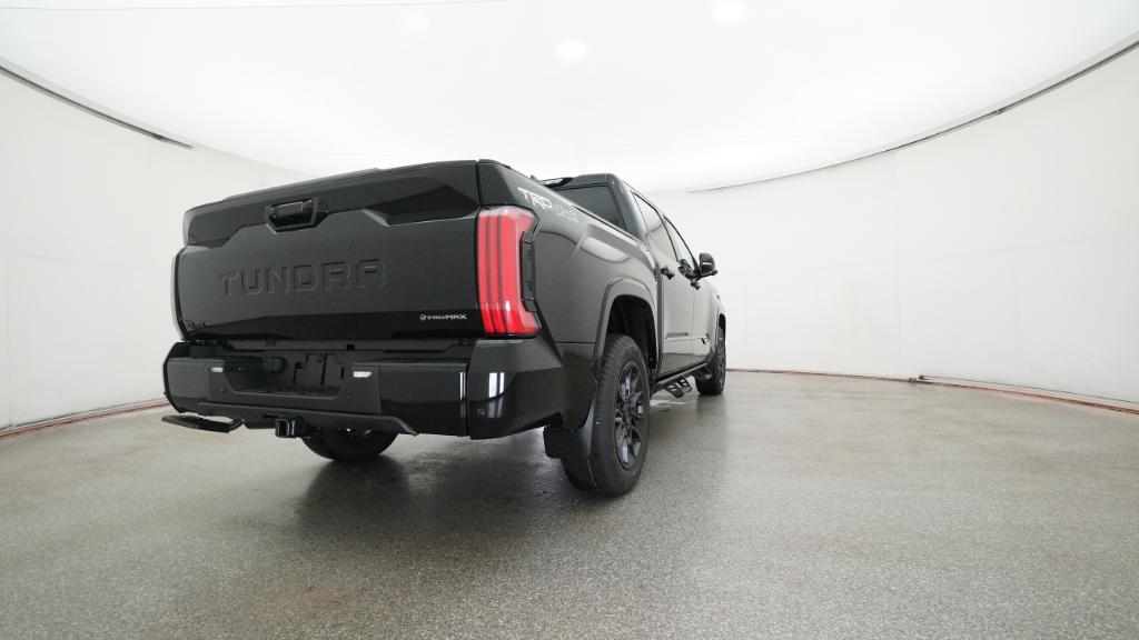2025 Toyota Tundra Platinum - Photo 29