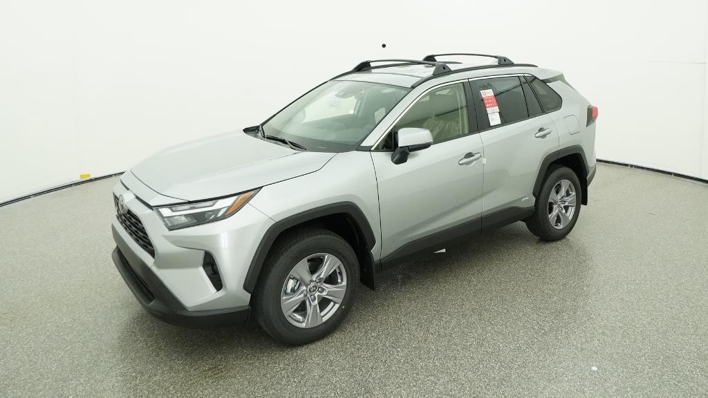 New 2025 Toyota RAV4 Hybrid XLE SUV