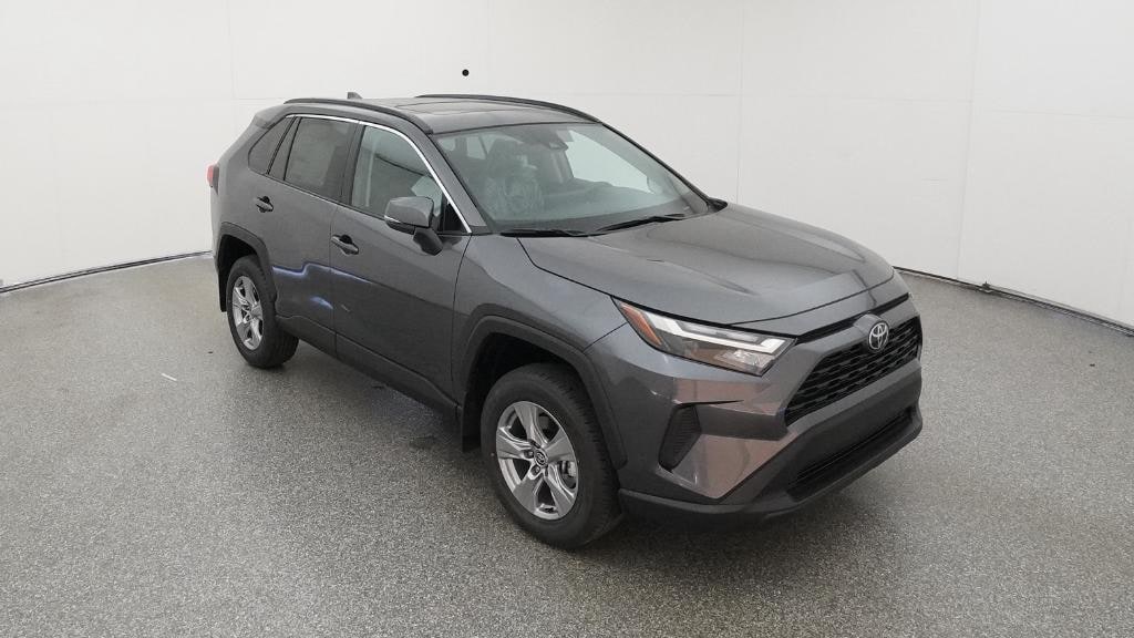 New 2025 Toyota RAV4 XLE XLE FWD SUV