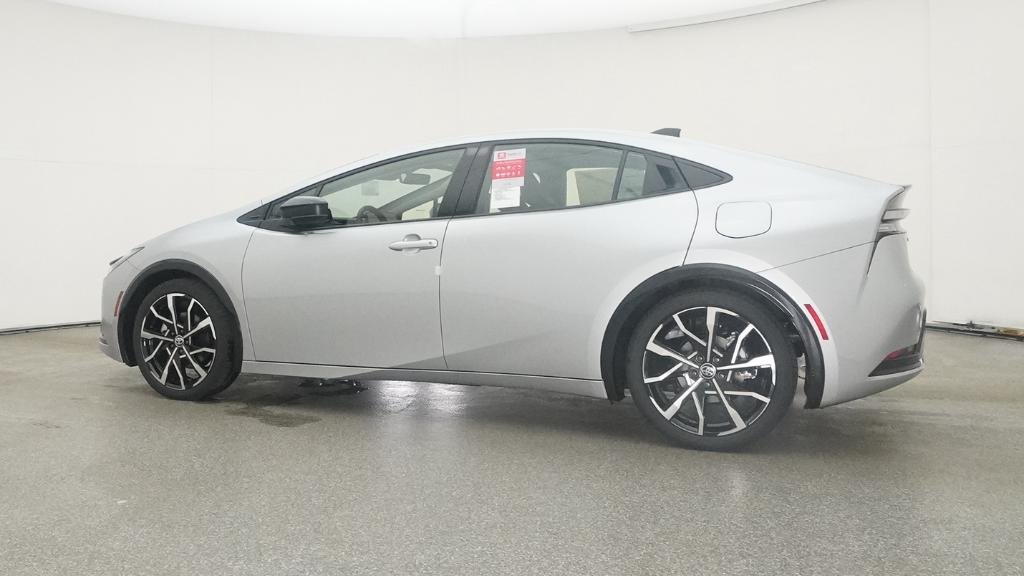 2025 Toyota Prius XSE - Photo 55