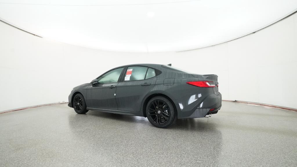 2026 Toyota Camry SE photo 3