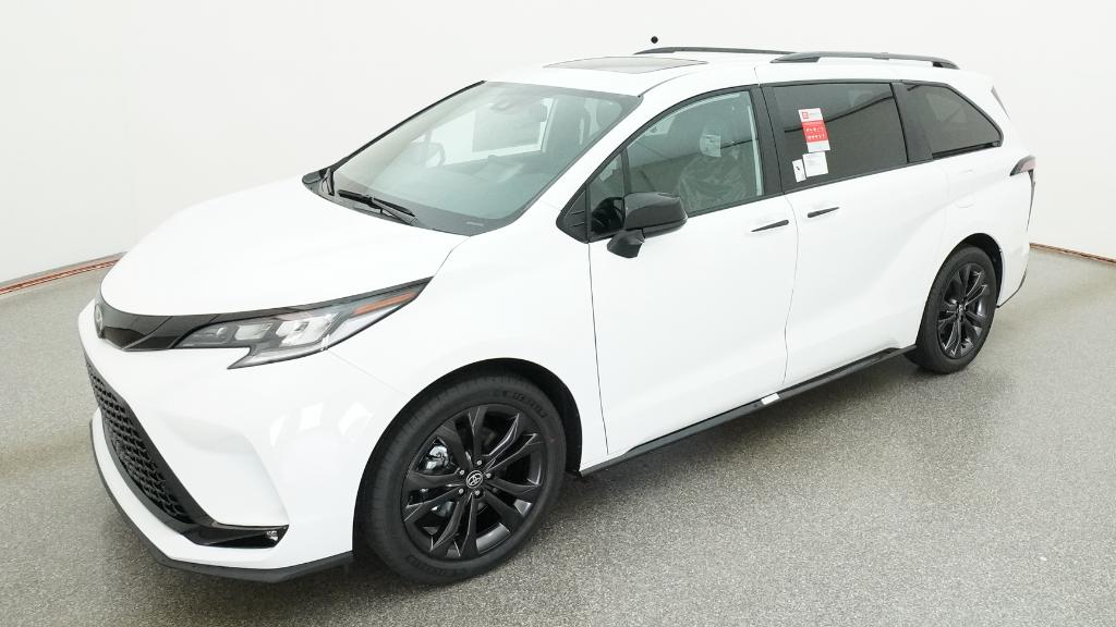 2026 Toyota Sienna XSE 7-Passenger Hybrid FWD's photo
