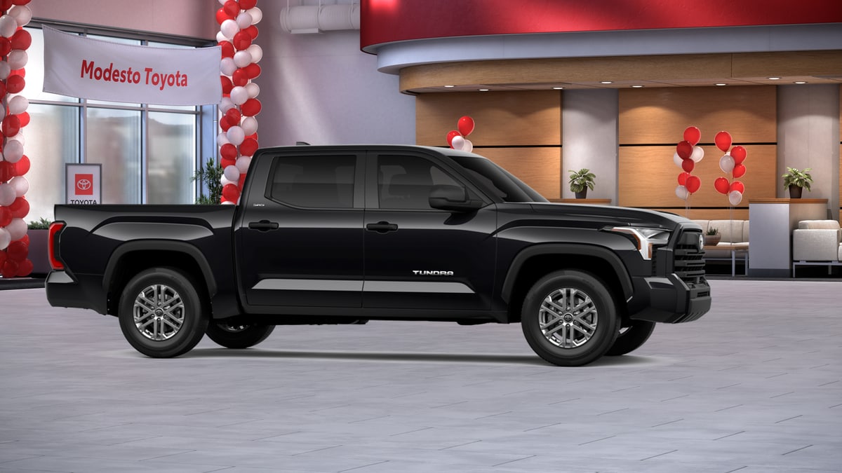 2025 Toyota Tundra SR5 - Photo 39