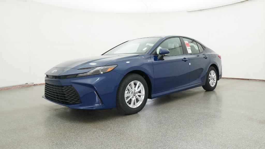 2026 Toyota Camry LE photo 2