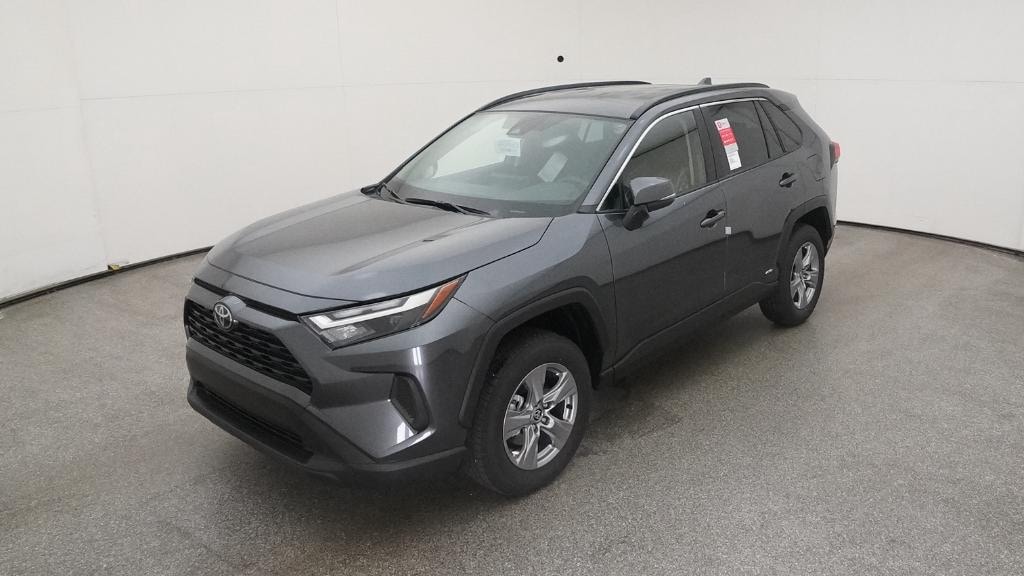 New 2025 Toyota RAV4 Hybrid XLE SUV