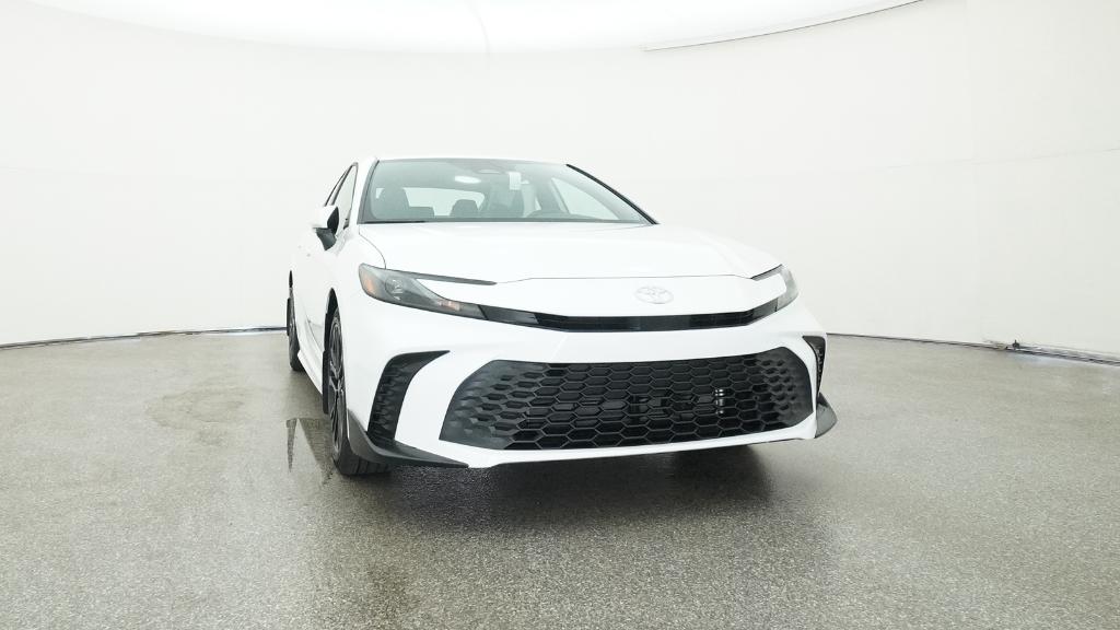 2026 Toyota Camry SE photo 3