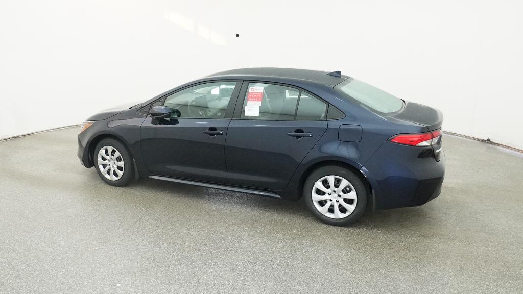 2026 Toyota Corolla LE photo 4