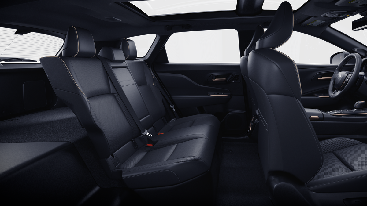 2025 Toyota Crown Signia Limited - Photo 39