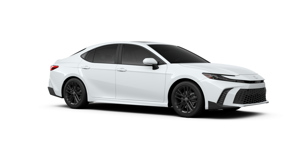 2026 Toyota Camry SE - Photo 14