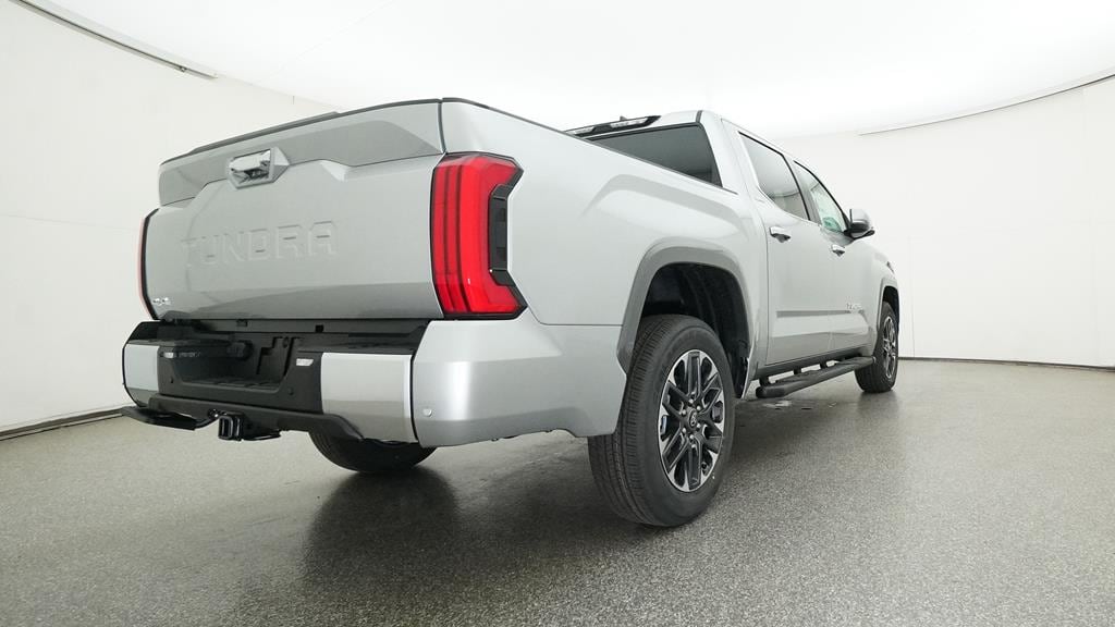 2025 Toyota Tundra Limited - Photo 32