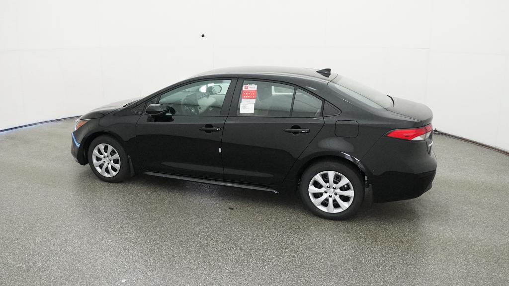 2026 Toyota Corolla LE photo 2