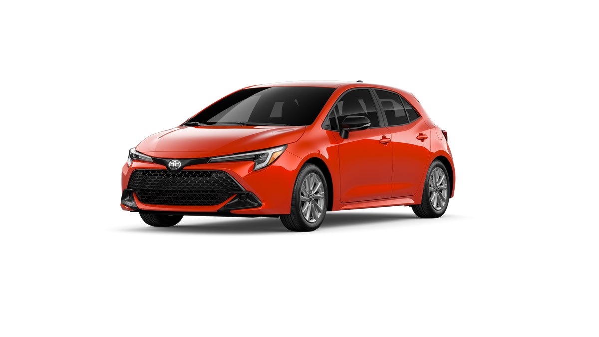 2027 Toyota Corolla Hatchback SE SE  HATCHBACK