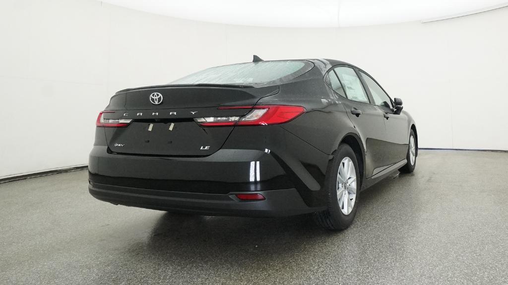 2026 Toyota Camry LE photo 2