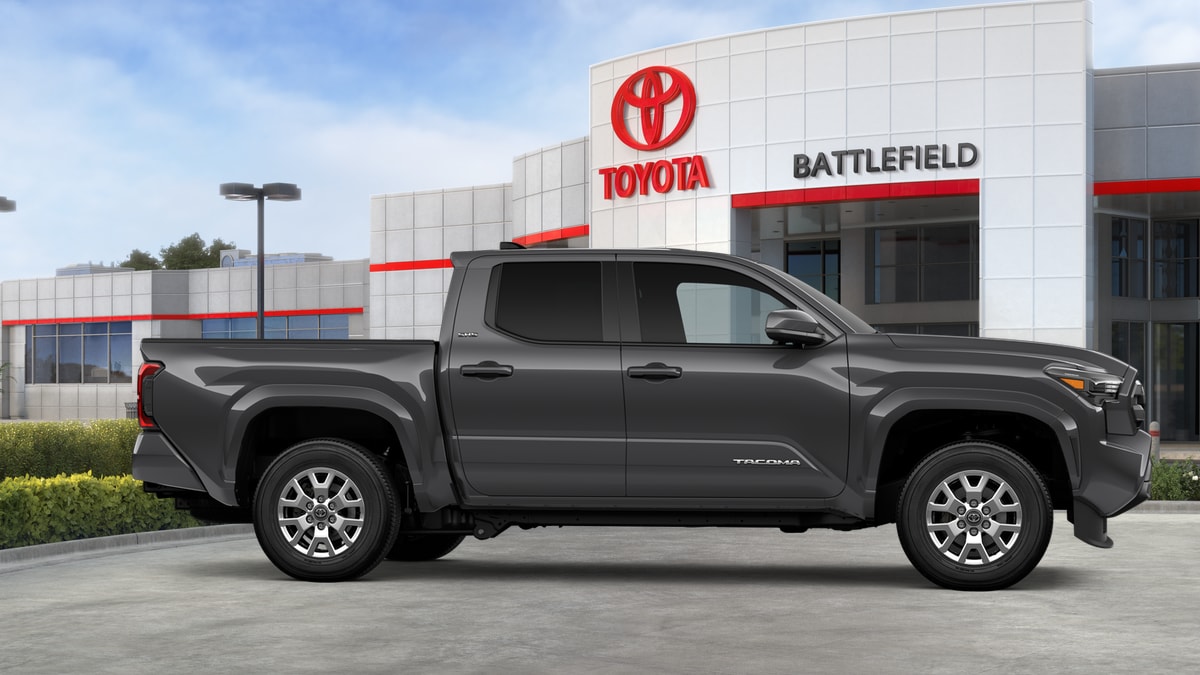 2026 Toyota Tacoma SR5 - Photo 13