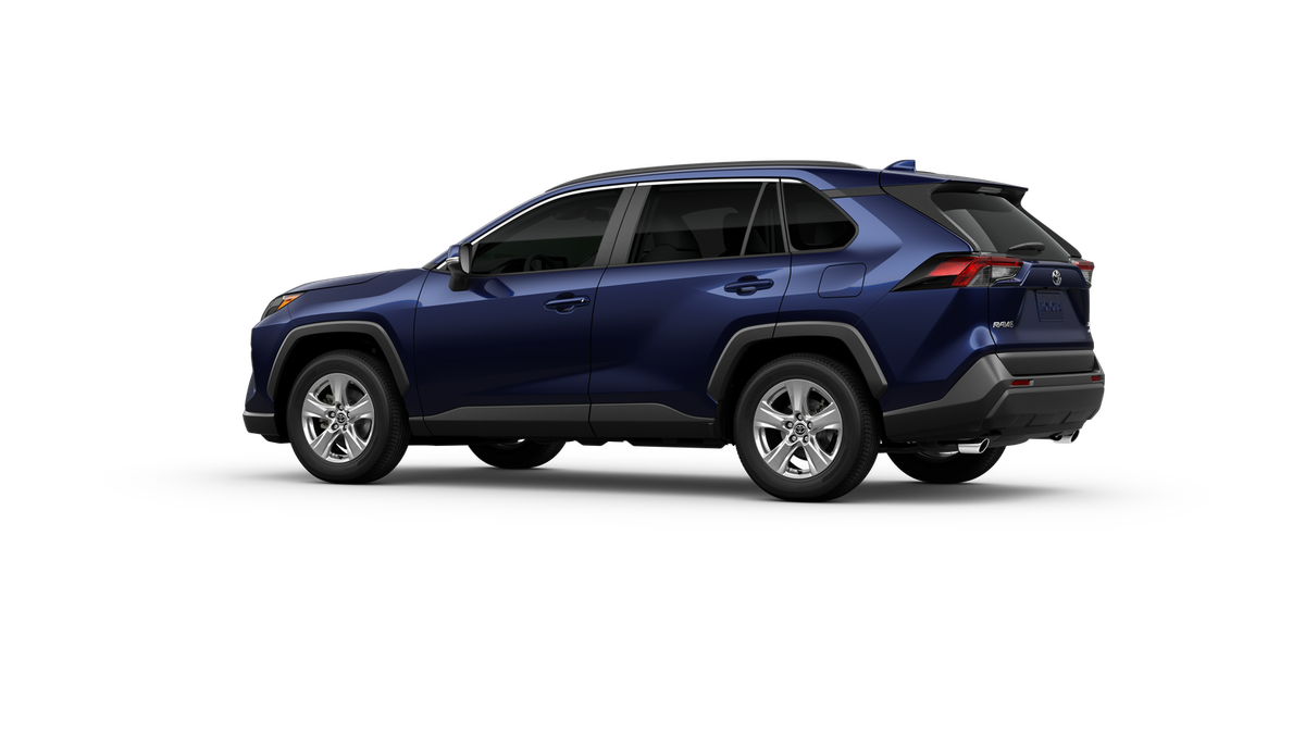 2025 Toyota RAV4 XLE photo 7