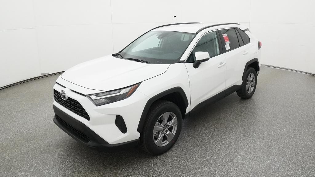 Used 2025 Toyota RAV4 XLE SUV
