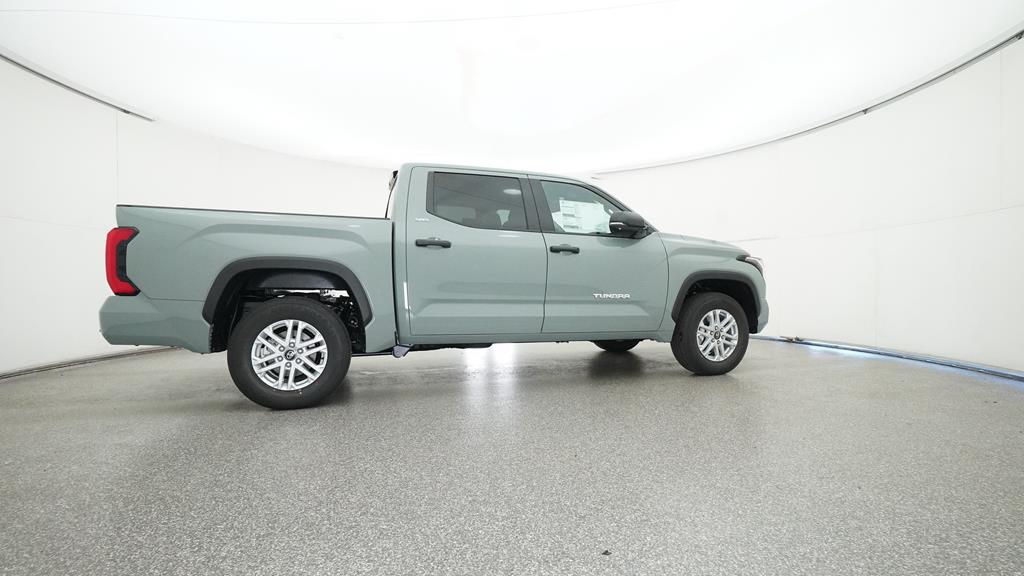 2025 Toyota Tundra SR5 - Photo 33