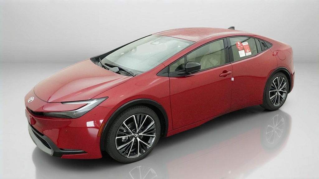 New 2027 Toyota Prius XLE Hatchback