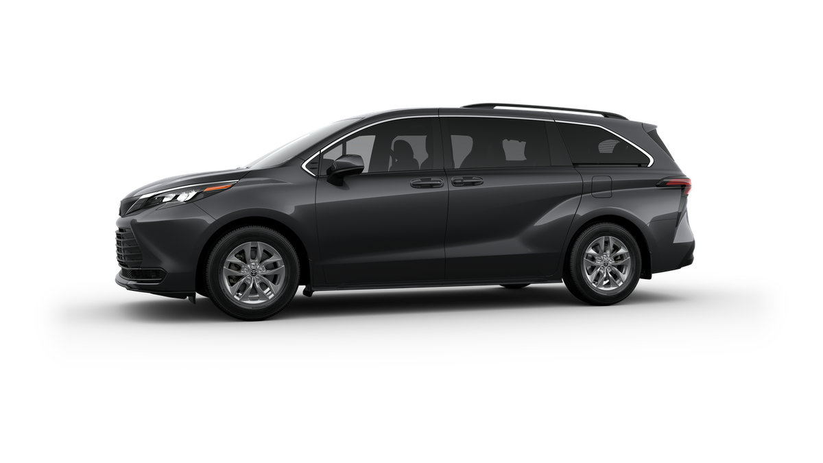 2025 Toyota Sienna LE photo 4