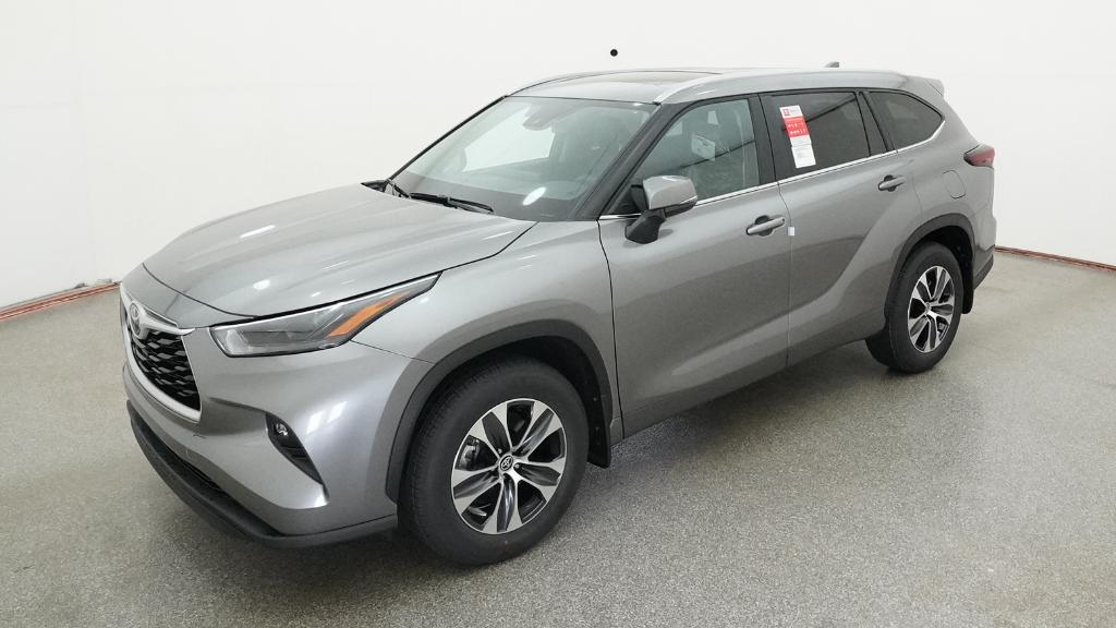 2026 Toyota Highlander XLE AWD 