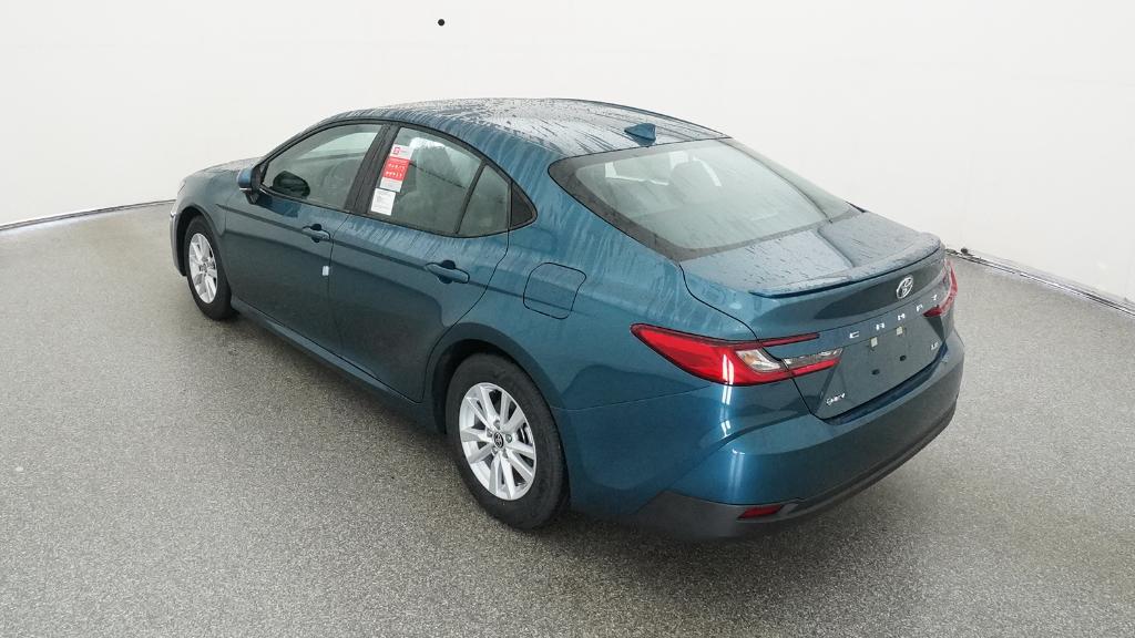 2026 Toyota Camry LE photo 3