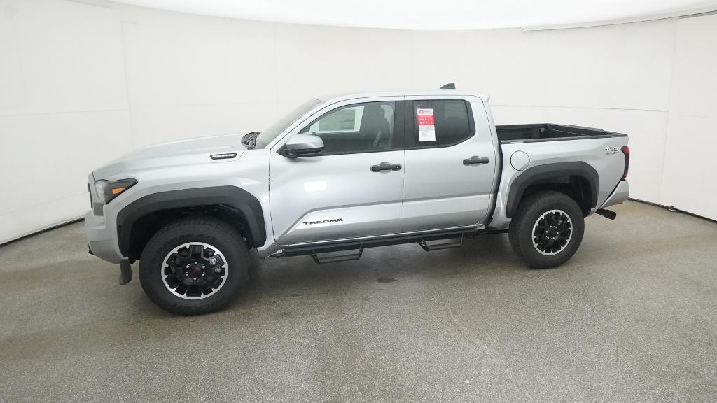 2025 Toyota Tacoma TRD Off Road - Photo 4