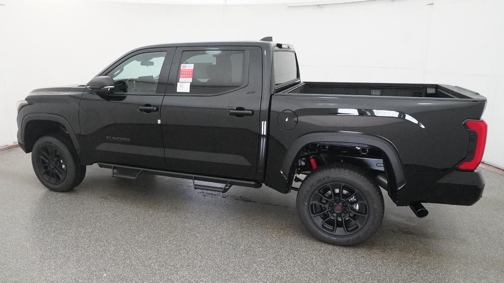 2026 Toyota Tundra SR5 - Photo 17