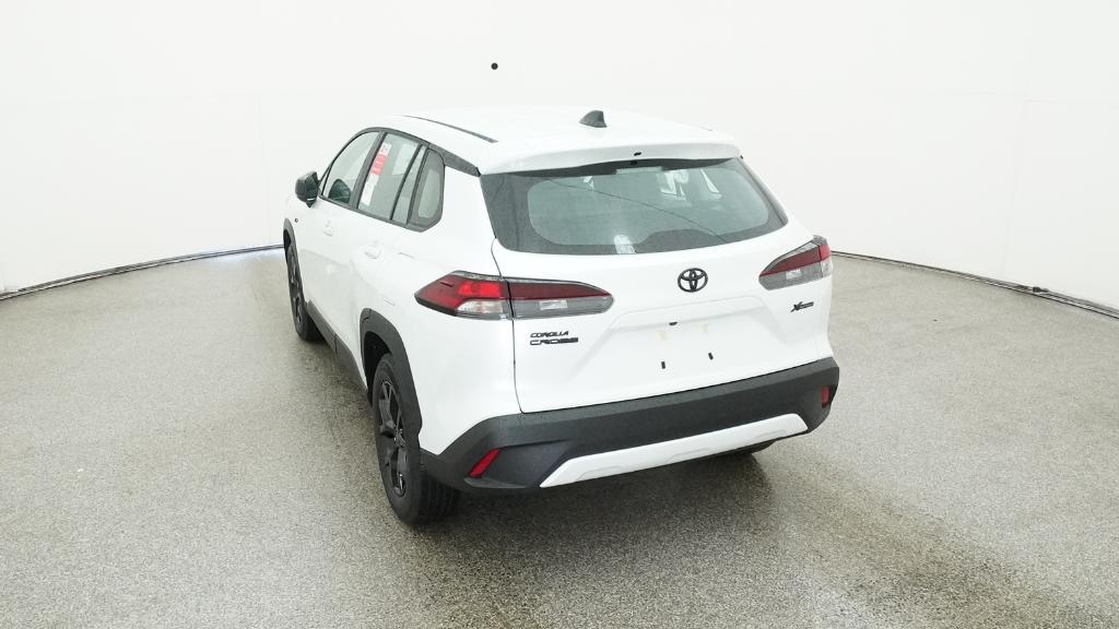 2026 Toyota Corolla Cross L photo 2