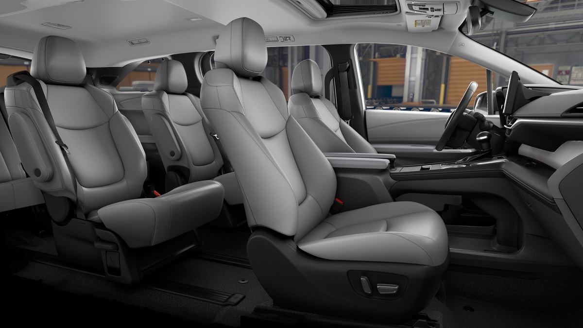 2026 Toyota Sienna XLE - Photo 20