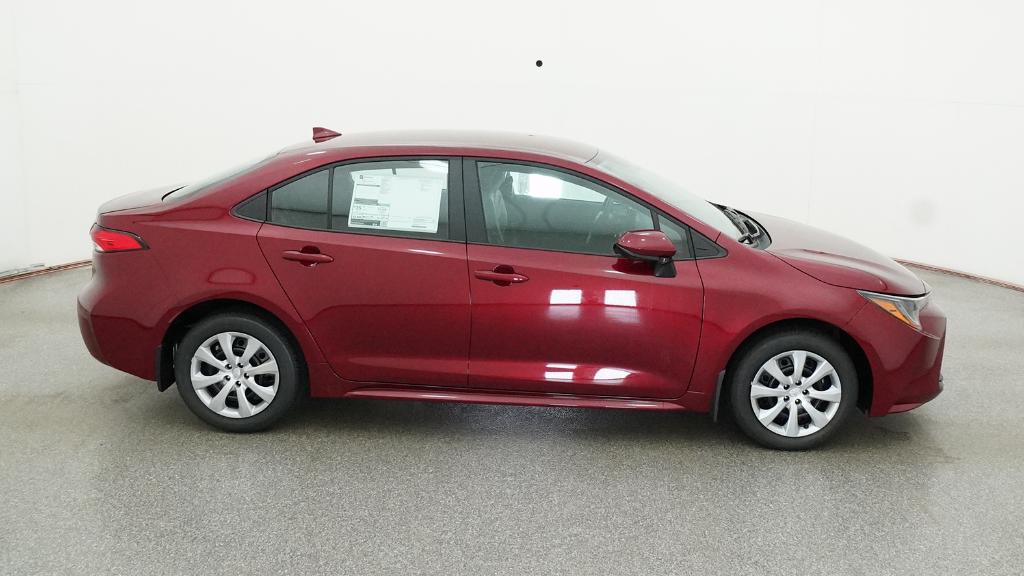 2026 Toyota Corolla LE photo 2