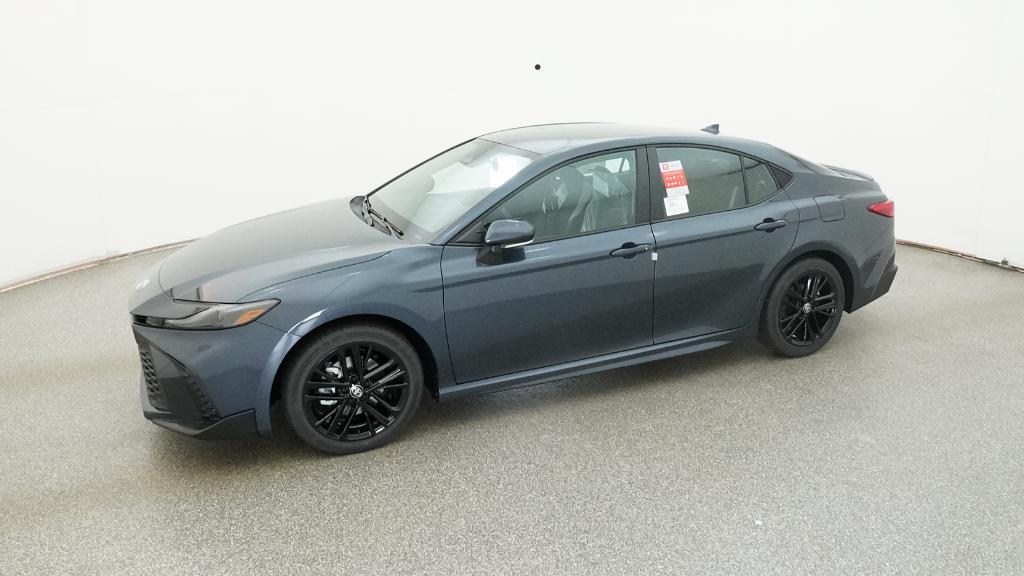 2026 Toyota Camry SE photo 4