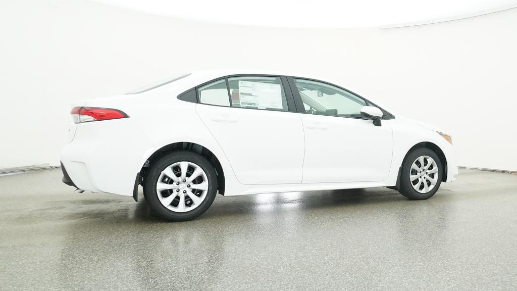 2026 Toyota Corolla LE photo 3