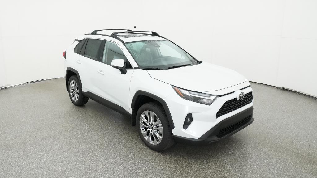 2025 Toyota RAV4 XLE Premium photo 4