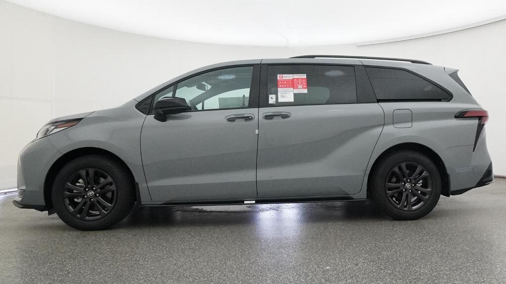 New 2026 Toyota Sienna XSE Van Passenger Van