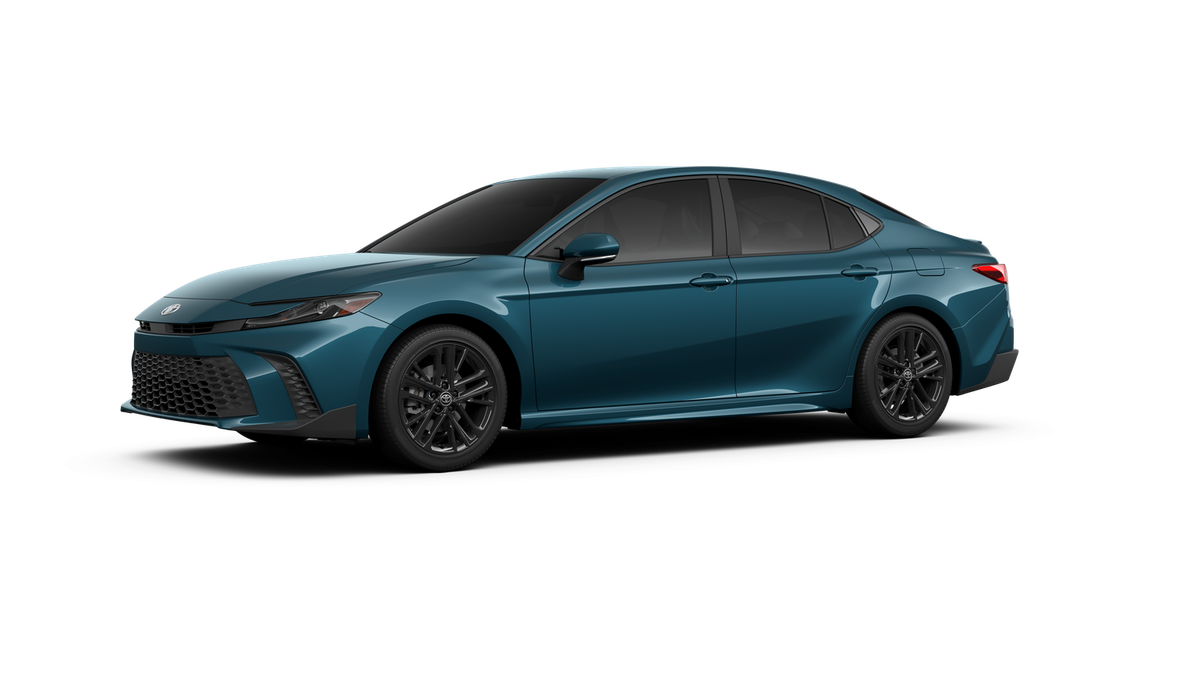 2025 Toyota Camry SE photo 3