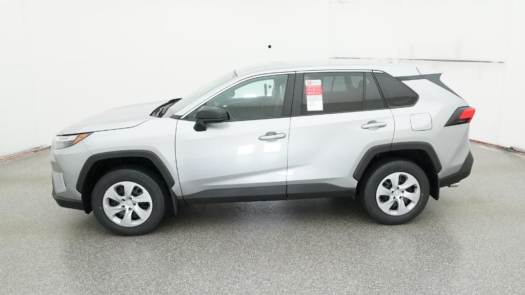 2025 Toyota RAV4 LE photo 2