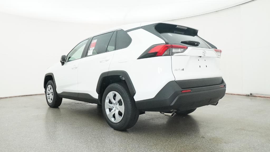 2025 Toyota RAV4 LE photo 4
