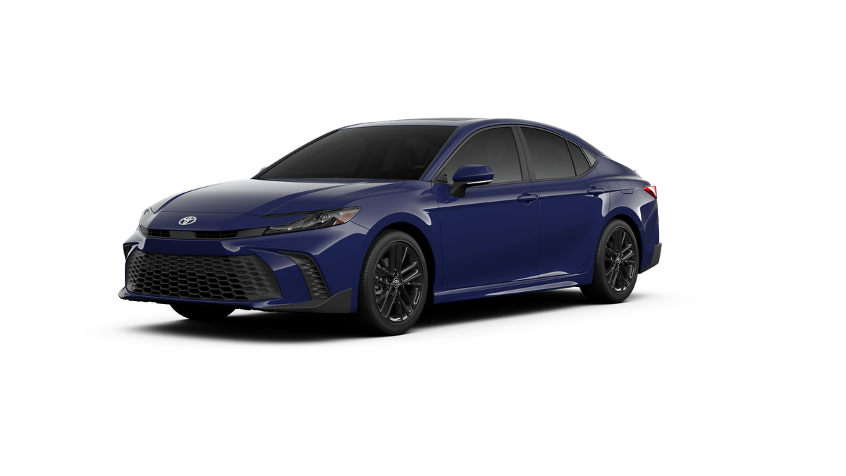 2025 Toyota Camry SE photo 6