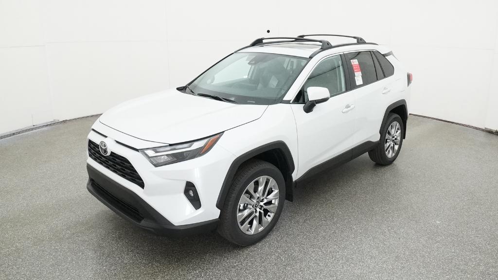 2025 Toyota RAV4 XLE Premium's photo
