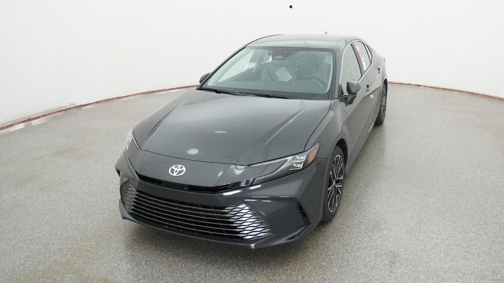 2026 Toyota Camry XLE - Photo 13