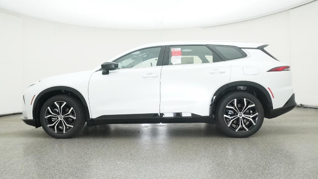 New 2025 Toyota Crown Signia XLE SUV