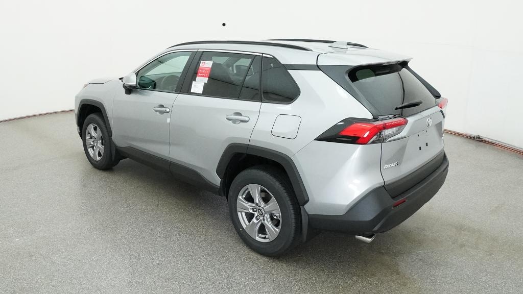 New 2025 Toyota RAV4 XLE XLE FWD SUV