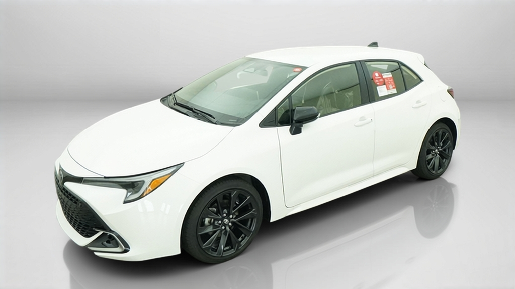 2027 Toyota Corolla Hatchback XSE 5DrHATCHBACK 