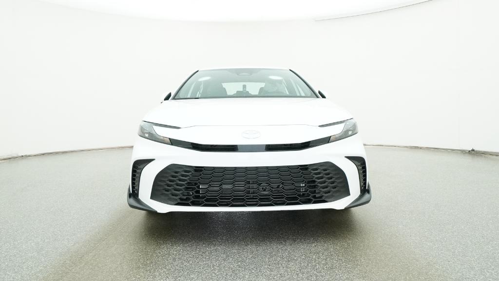 2026 Toyota Camry SE photo 2