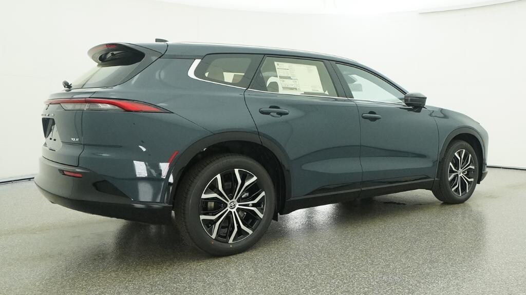 New 2026 Toyota Crown Signia XLE SUV